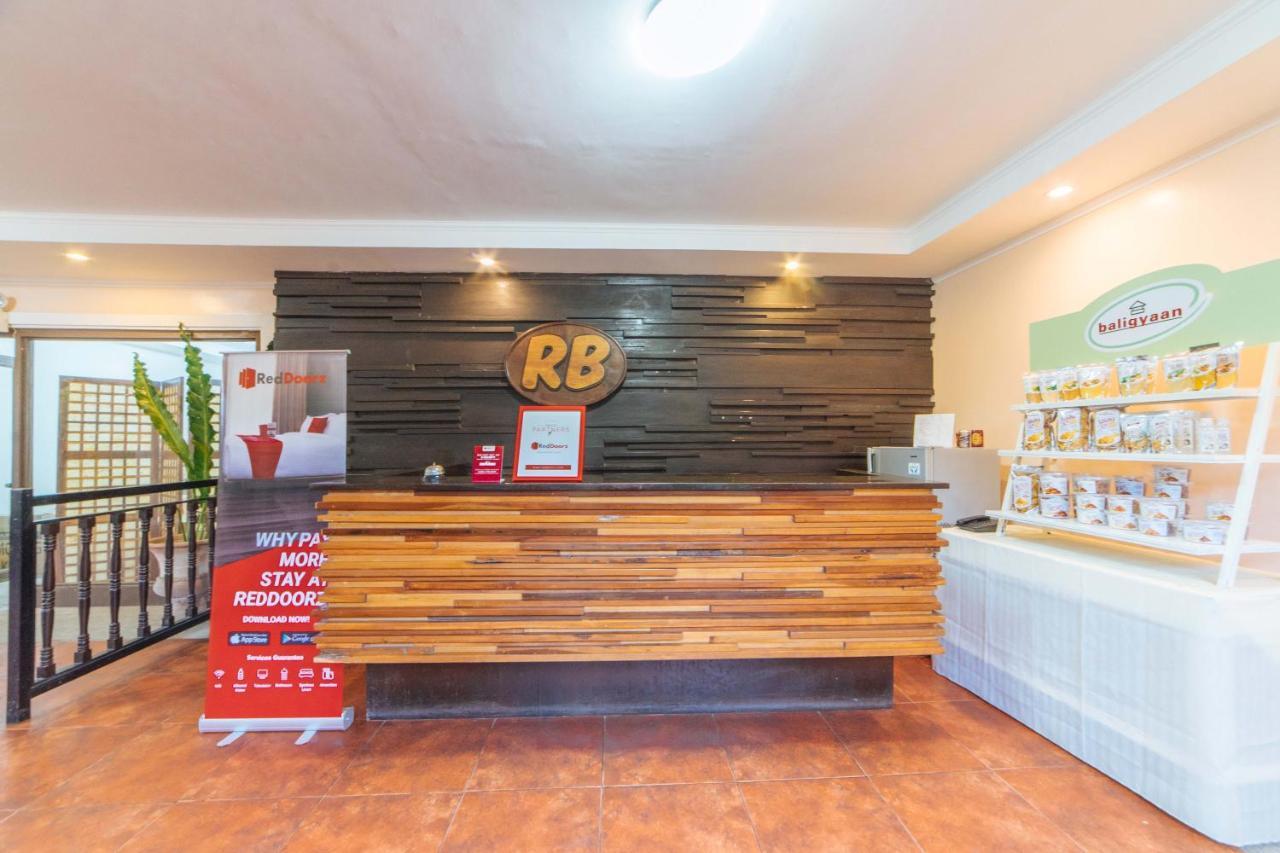 Reddoorz @ N Roldan Street Hotel Kalibo Exterior photo